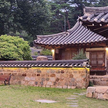 Dobong Seodang Gyeongju Luaran gambar