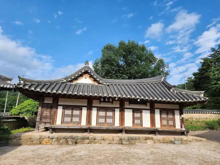 Dobong Seodang Gyeongju Luaran gambar