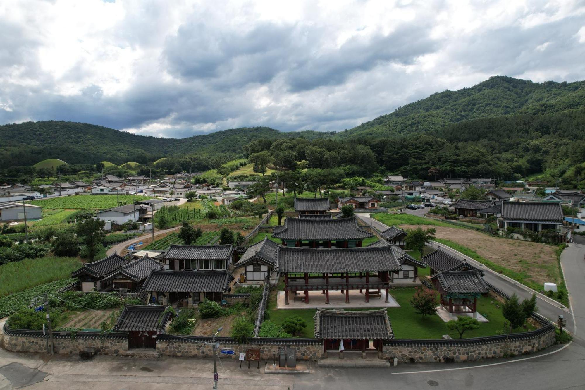 Dobong Seodang Gyeongju Luaran gambar