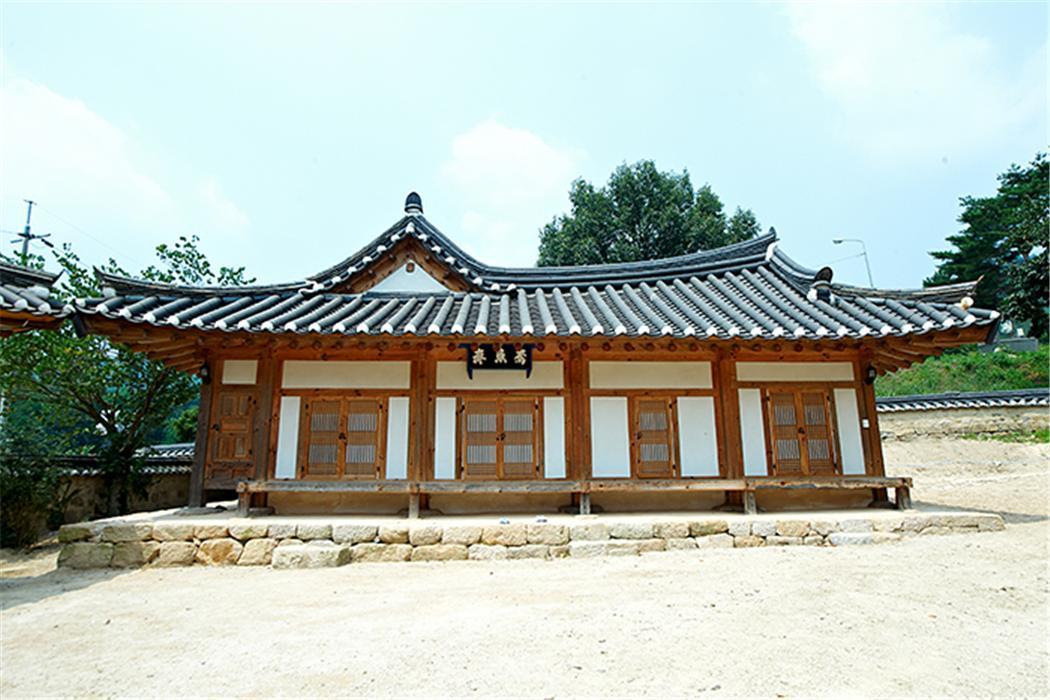 Dobong Seodang Gyeongju Luaran gambar