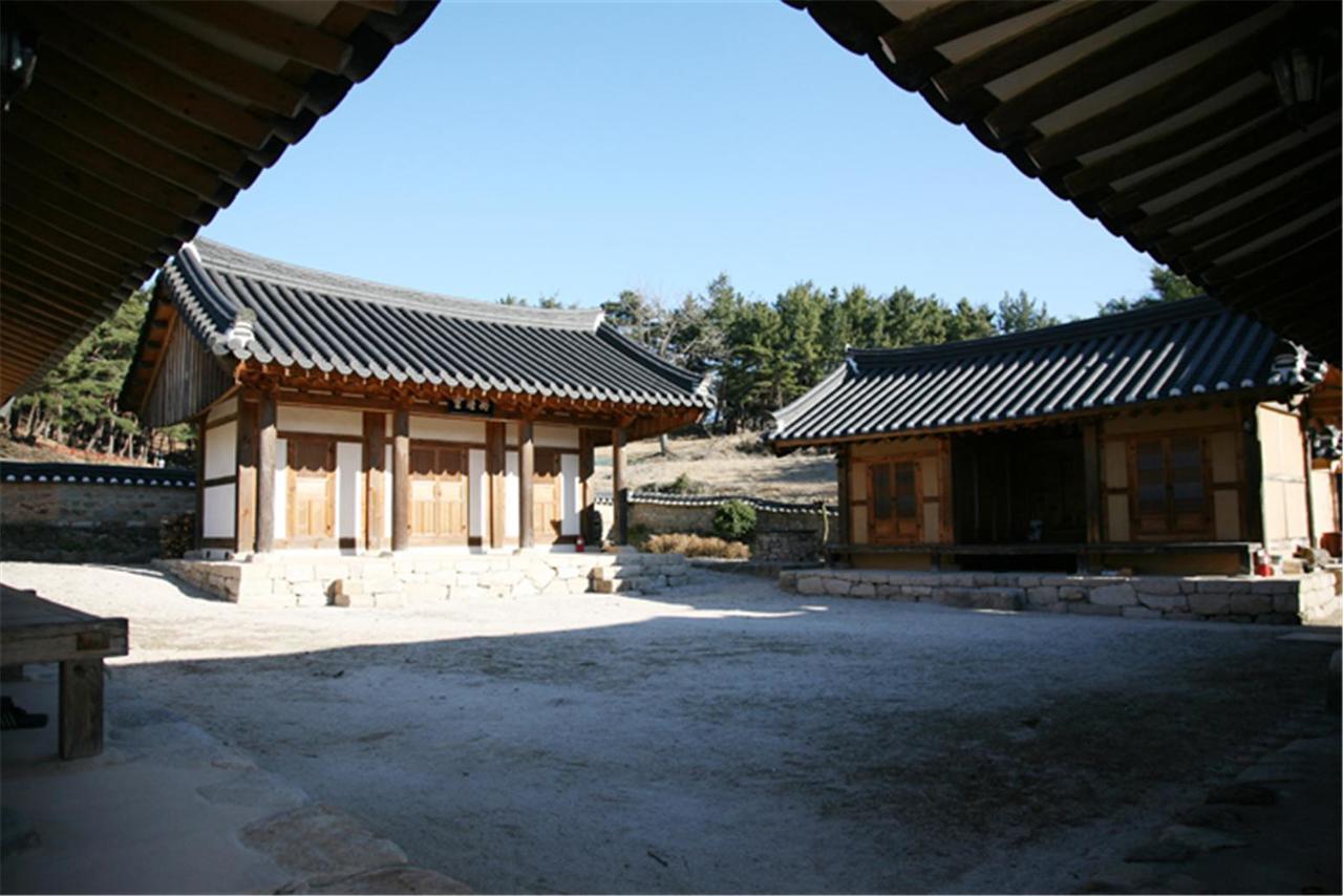 Dobong Seodang Gyeongju Luaran gambar